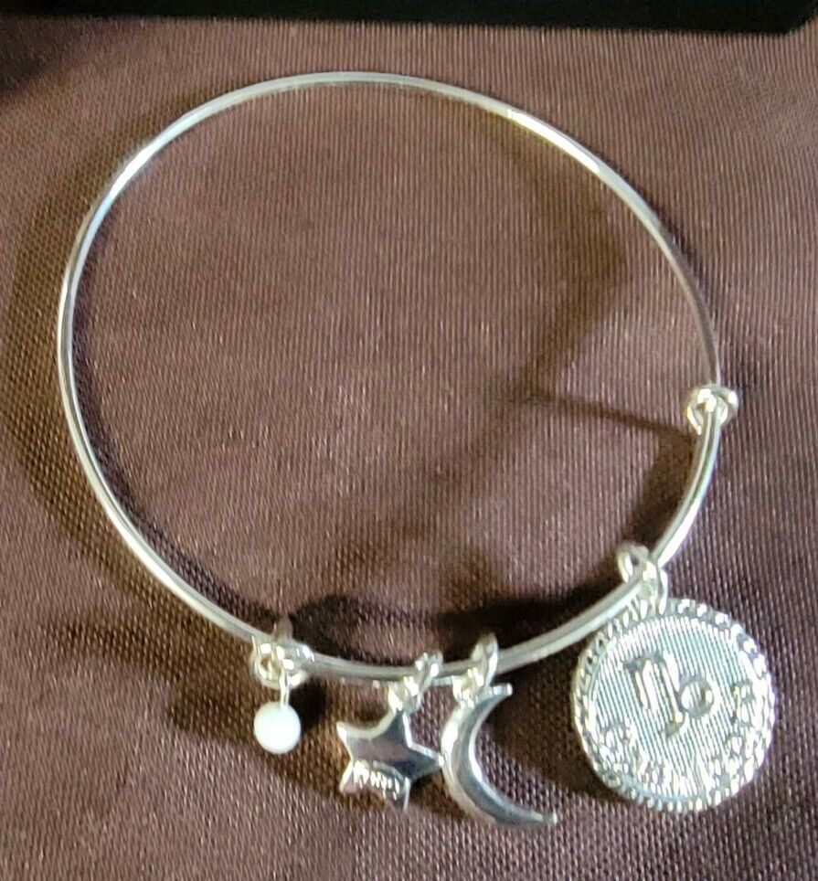 Precious Charms Zodiac Bracelet Capricorn