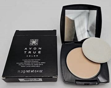 True Color Flawless Mattifying Pressed Powder Light