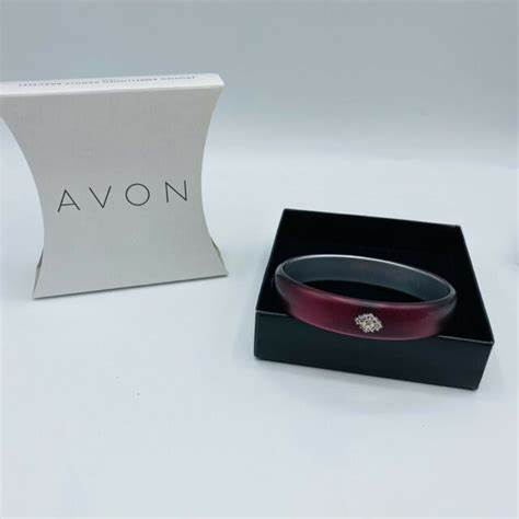 Frosted Embellished Bangle Bracelet Red