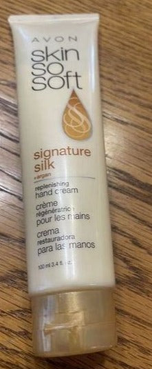 Skin So Soft Signature Silk + Argan Replenishing Hand Cream 3.4 Fl Oz